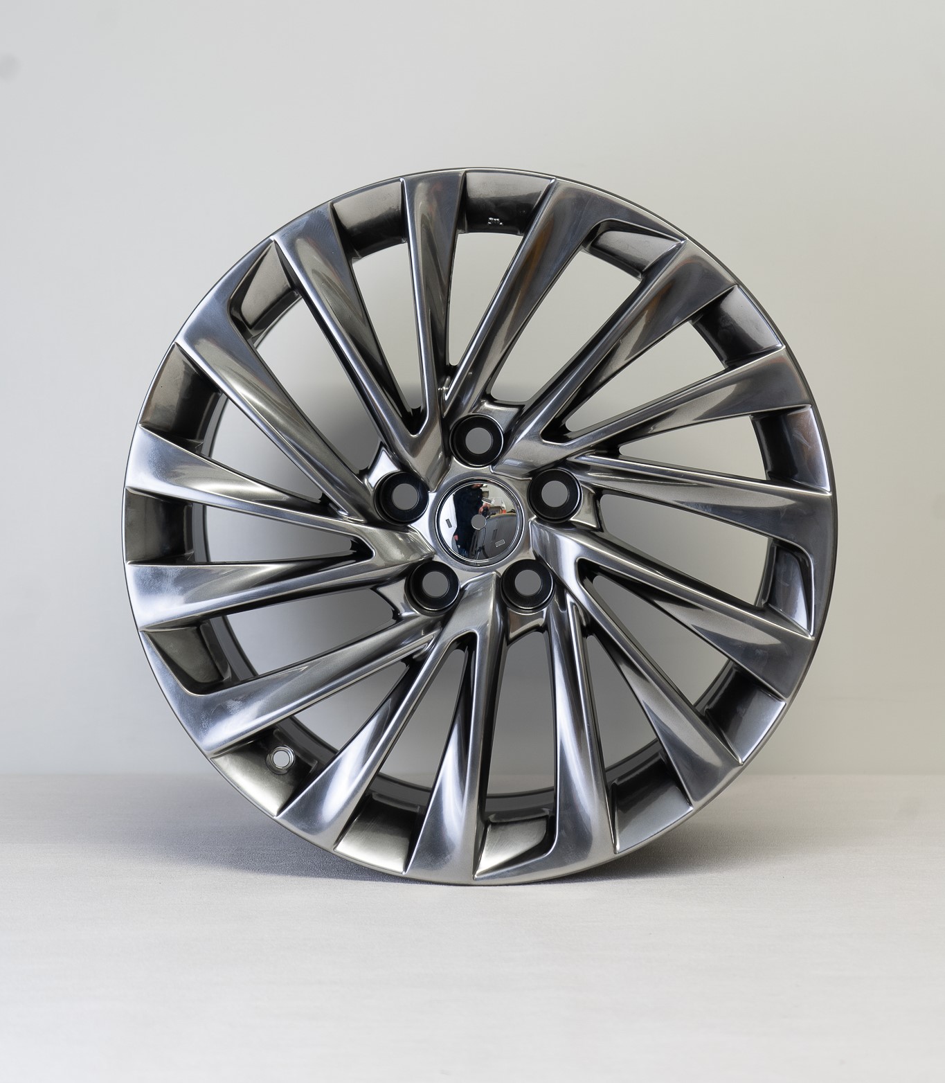 18" Lexus Twist style Hyper black 5x114