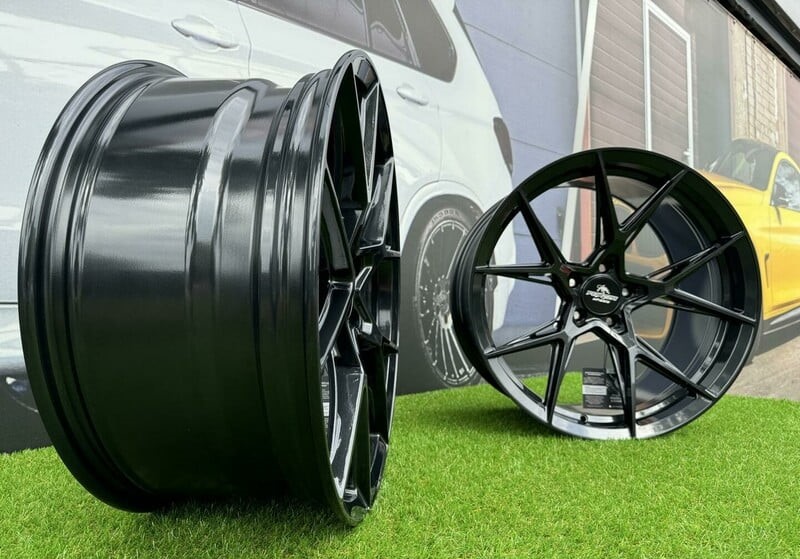 19" Forzza Oregon Black Magic 5x108 - 2