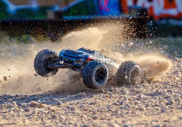 Traxxas Sledge 1/8 Truck 6S Red (w/o battery and charger  )  - 11