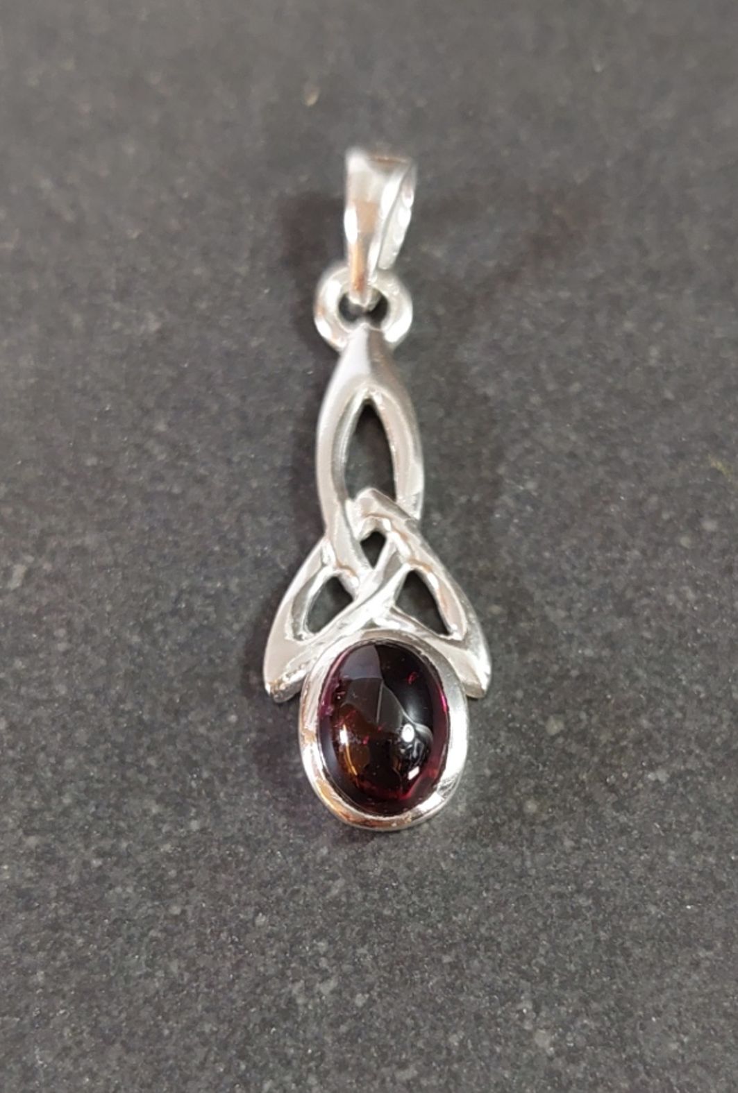 Silver hänge med Sten Cabochon - Triquetra - 19