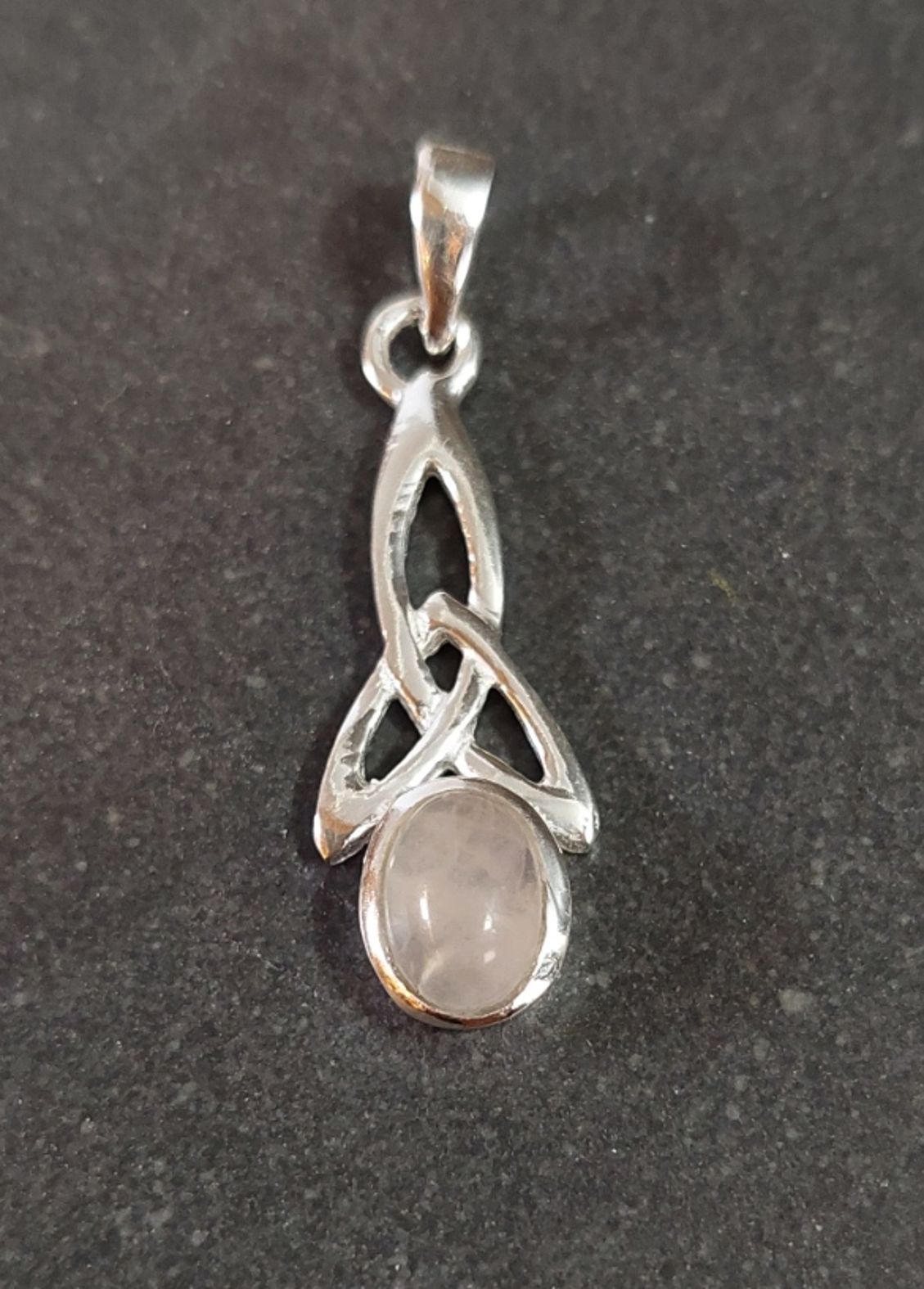 Silver hänge med Sten Cabochon - Triquetra - 12