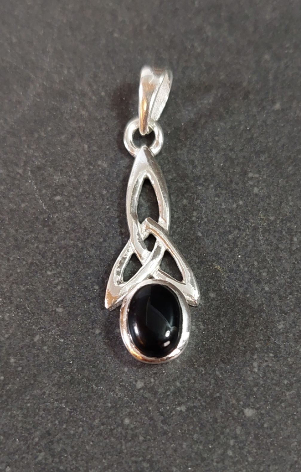 Silver hänge med Sten Cabochon - Triquetra - 9