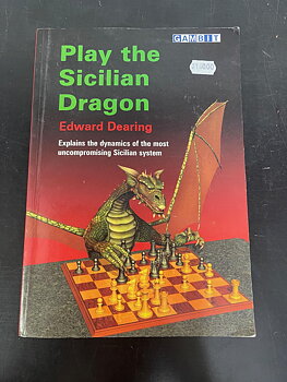 Antikvariskt - Play the Sicilian Dragon av IM Edward Dearing