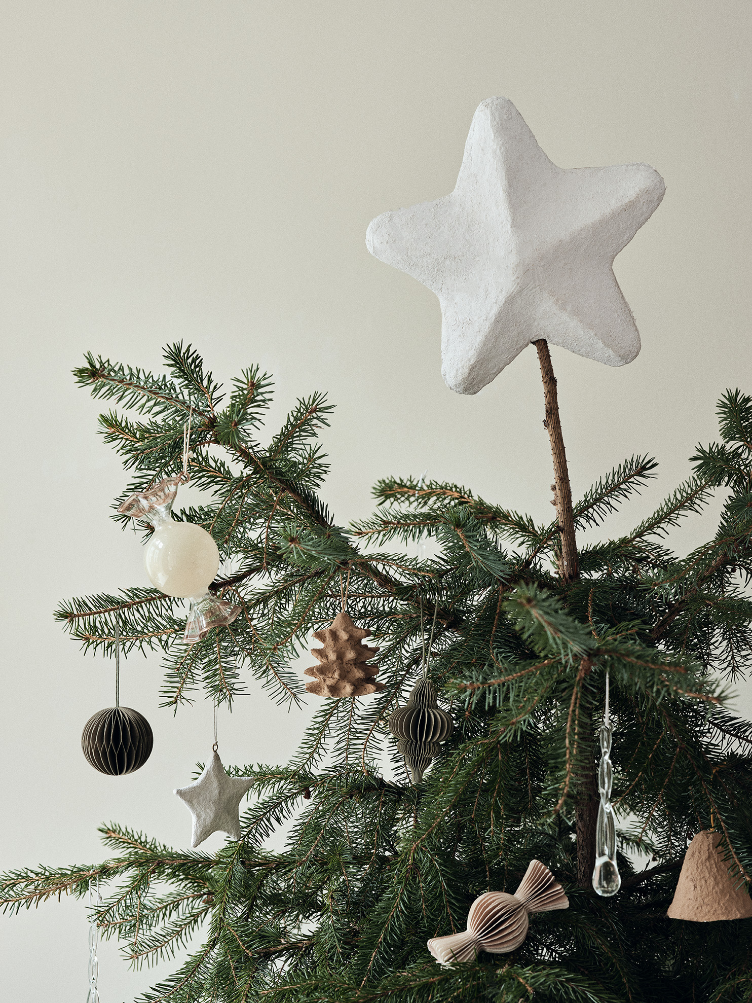 JULGRANSDEKORATION - KARAMELL BRUN/OFFWHITE - 2