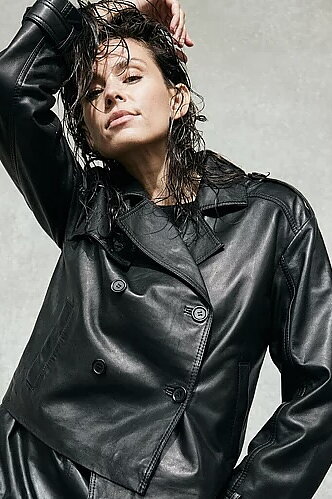 Depeche - May Short Trenchcoat Black