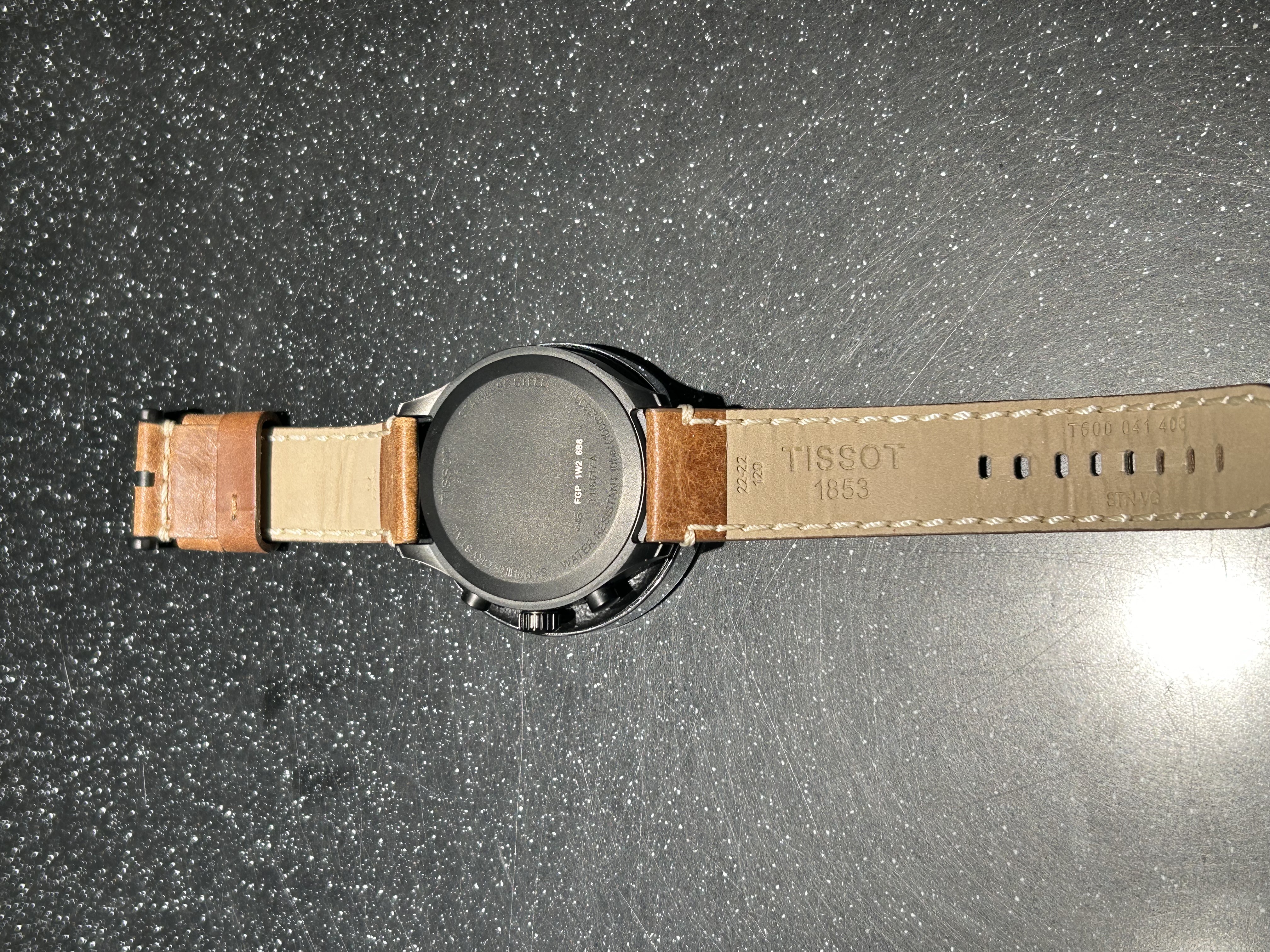 SÅLD 15 november 2024 för 2000:- Tissot Chrono XL - 3