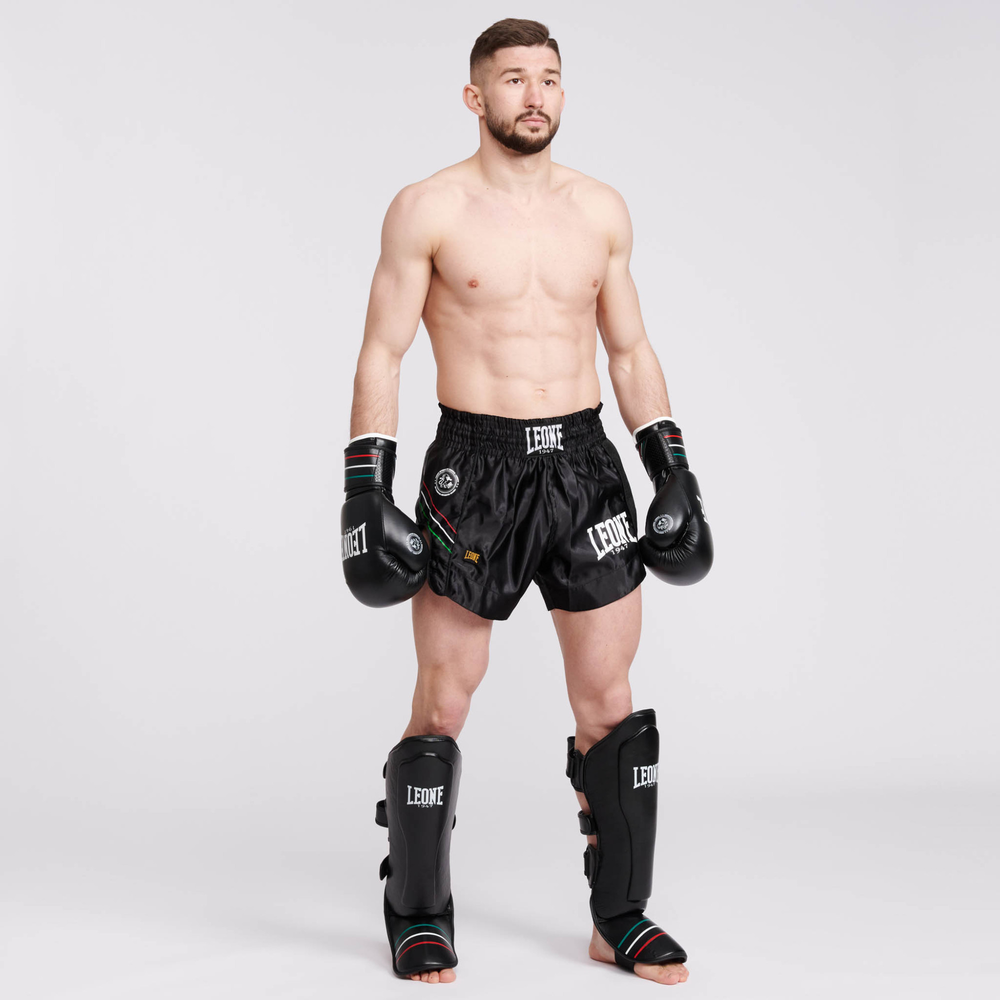 Leone Combat Thaishorts FLAG Svart