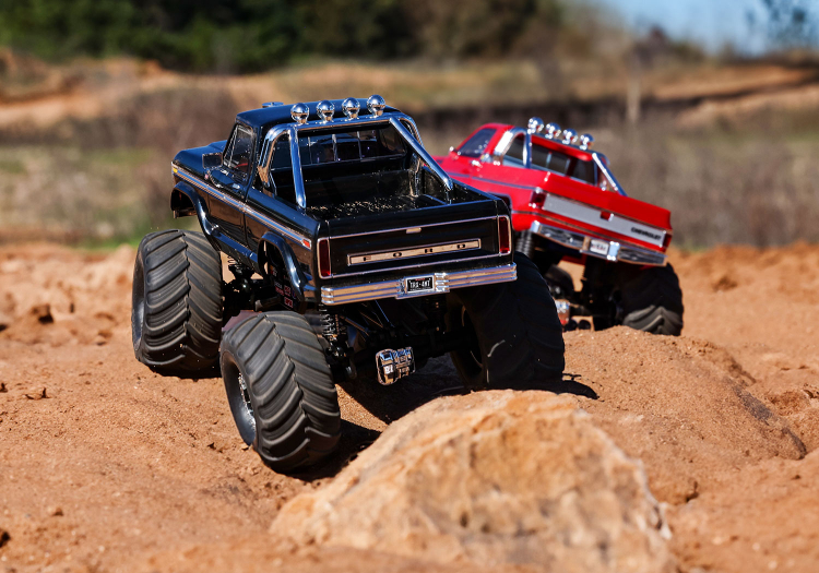 TRX-4MT Ford F-150 Monster Truck RTR Black - 2S LiPo/USB Charger - 9