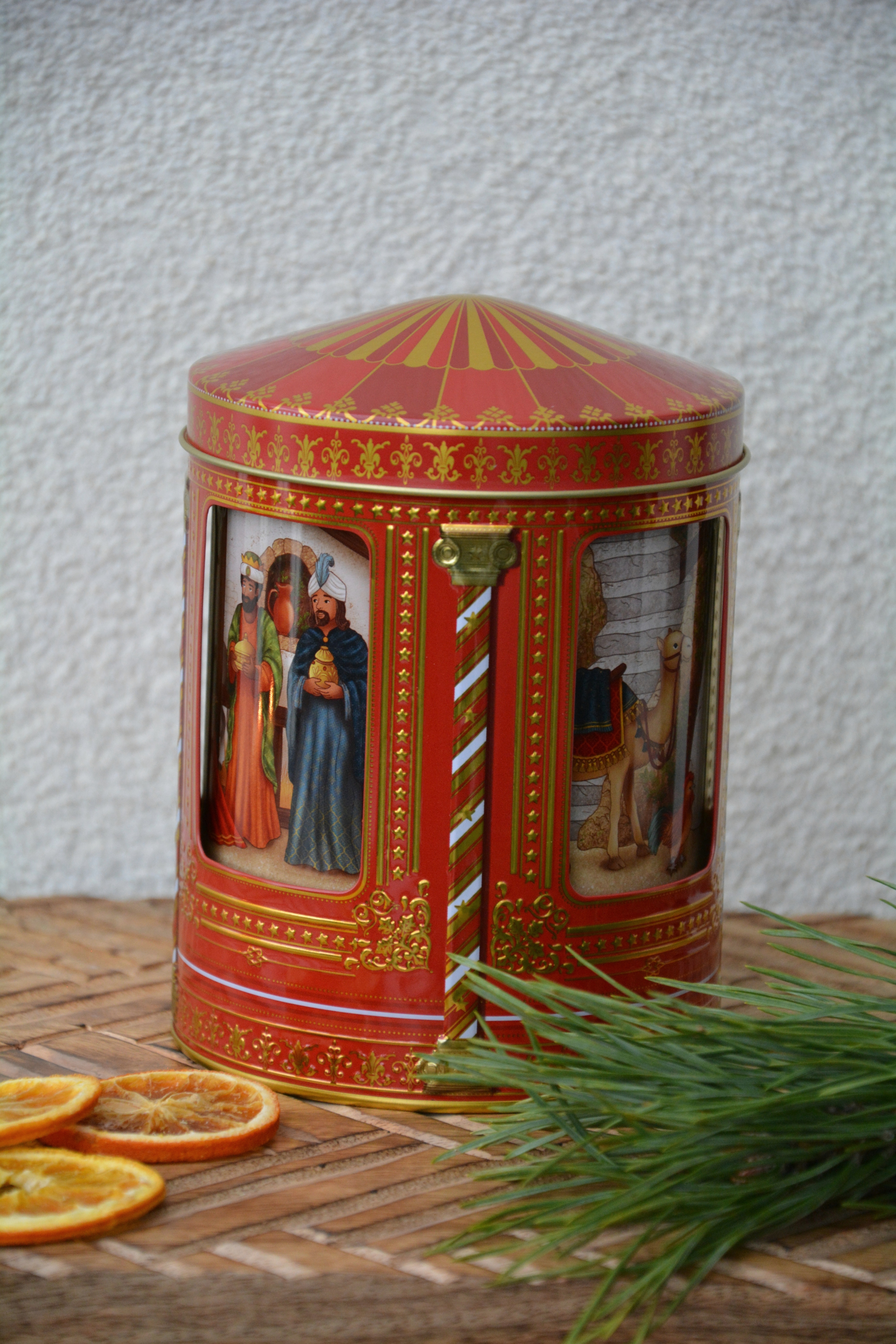 Plåtburk speldosa julkrubba röd 16 cm - 3