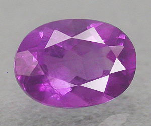 0.82 carat ametist, 7x5 mm oval formad naturlig ametist