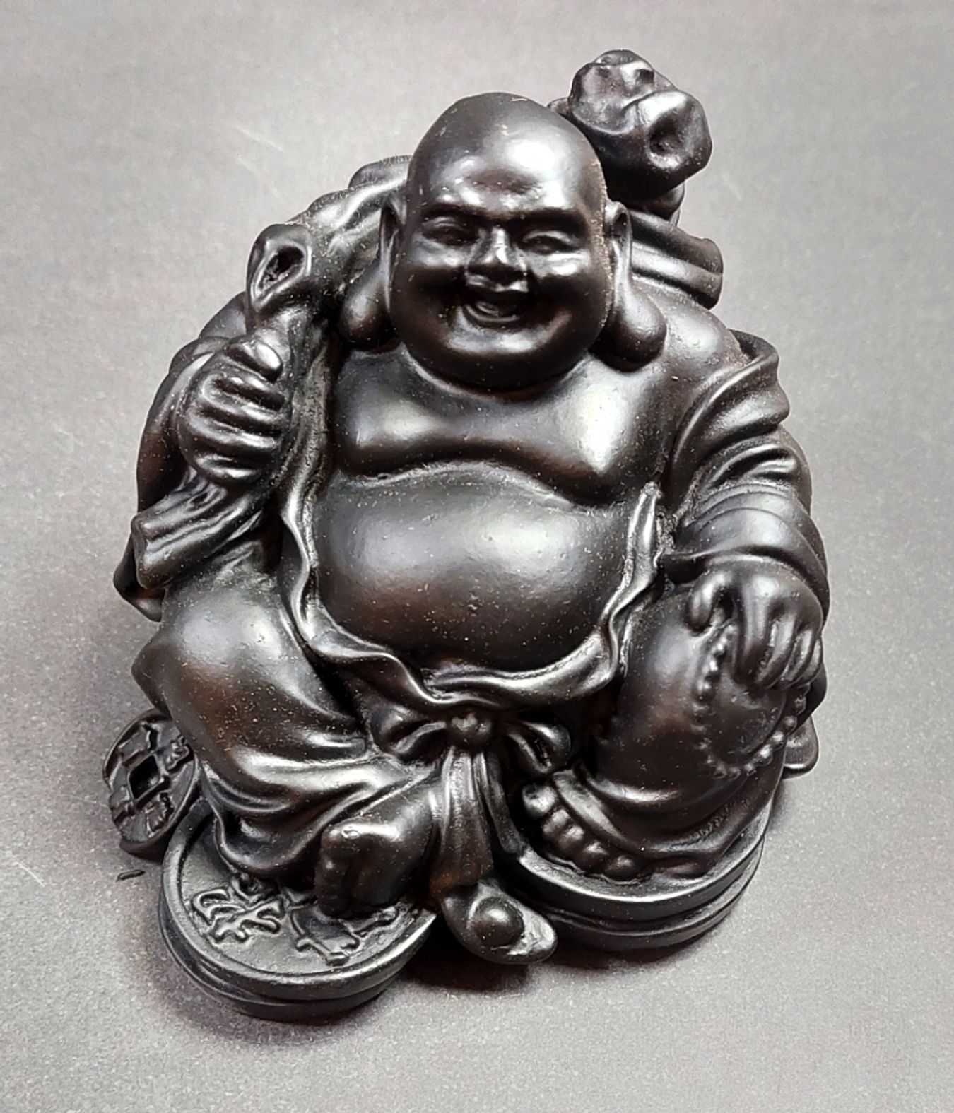 Glad Buddha , Svart matt