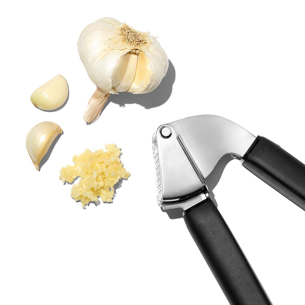 Oxo Good Grips Vitlökspress NY Modell - 2