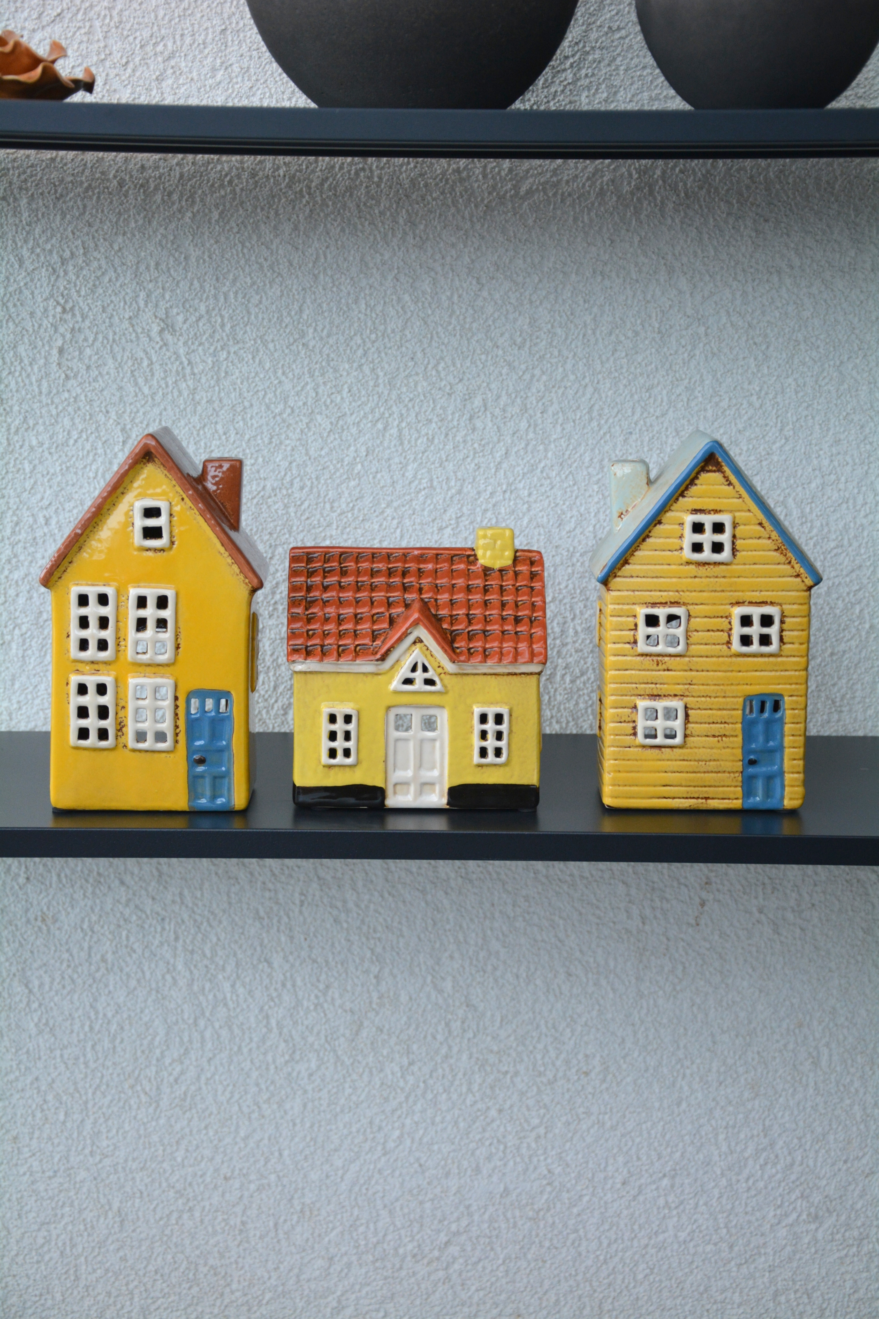 Huslykta keramikhus Nyhavn gul nr 9