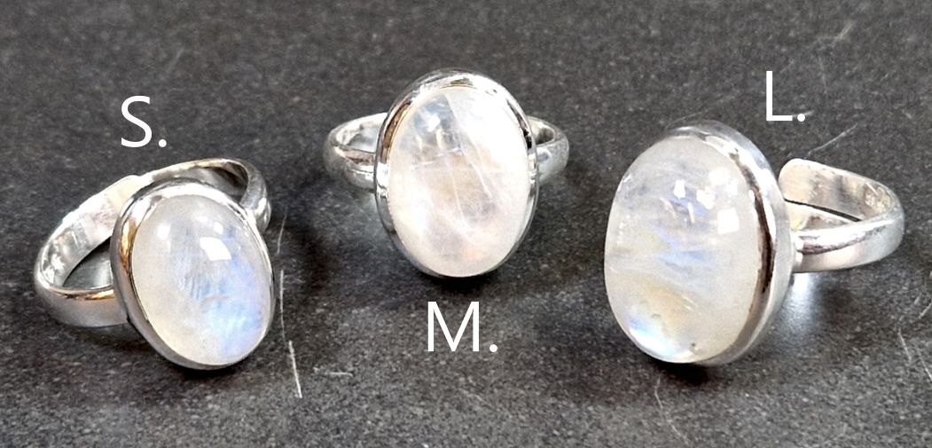 Ställbara Silverringar med Oval Månsten Cabochon 