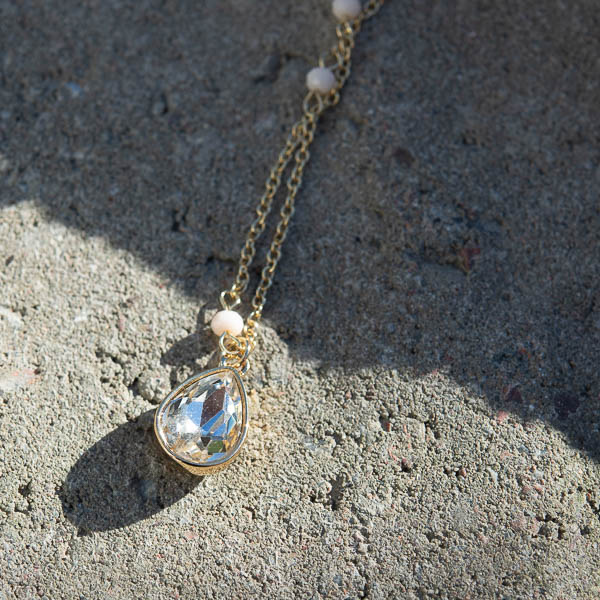 By Jolima - Glam Drop Necklace Gold Long - 2