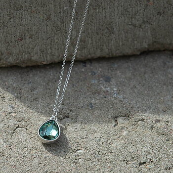By Jolima - Glam Drop Necklace Indian Saphire Silver