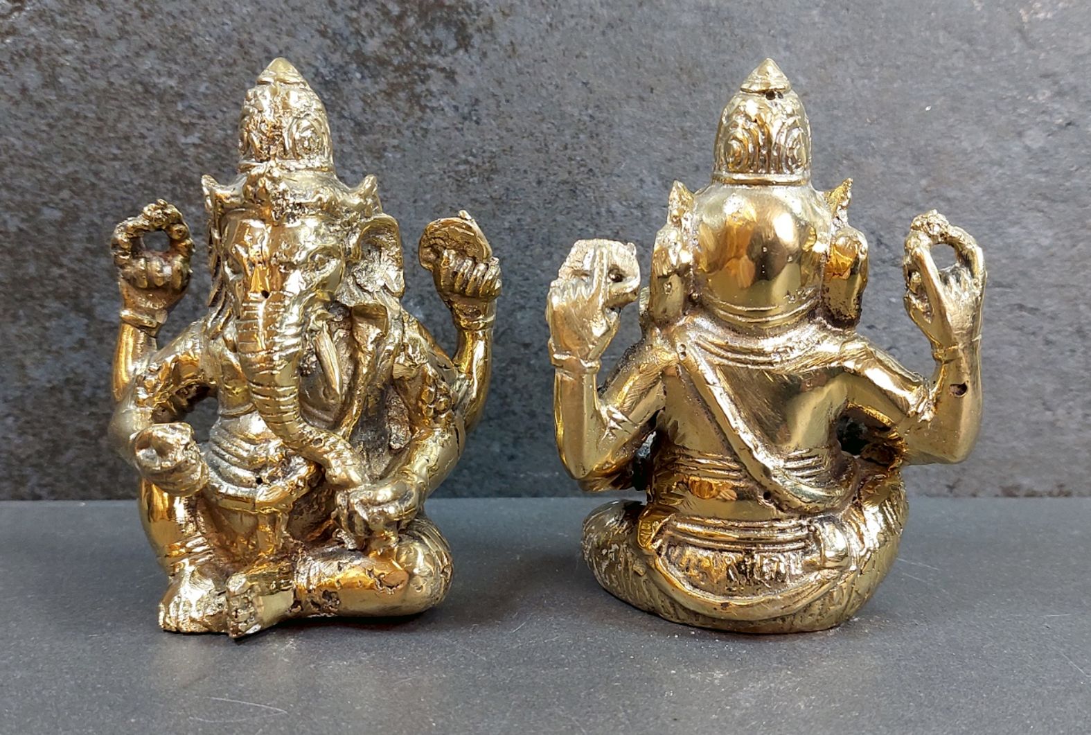 Ganesha  i Putsad Brons - 9.5cm - 2