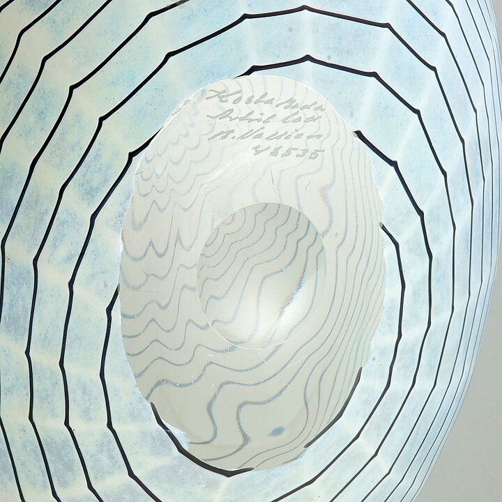 バーティル･ヴァリーン Aphroditeシリーズ ピンクのガラスの花瓶 Vase 1985年 26cm