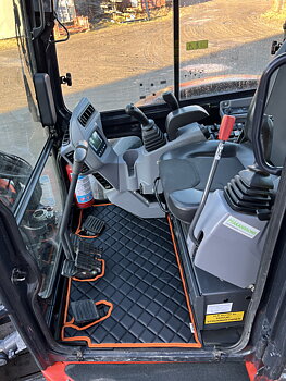 Golvmatta Kubota KX057-4 Diamant