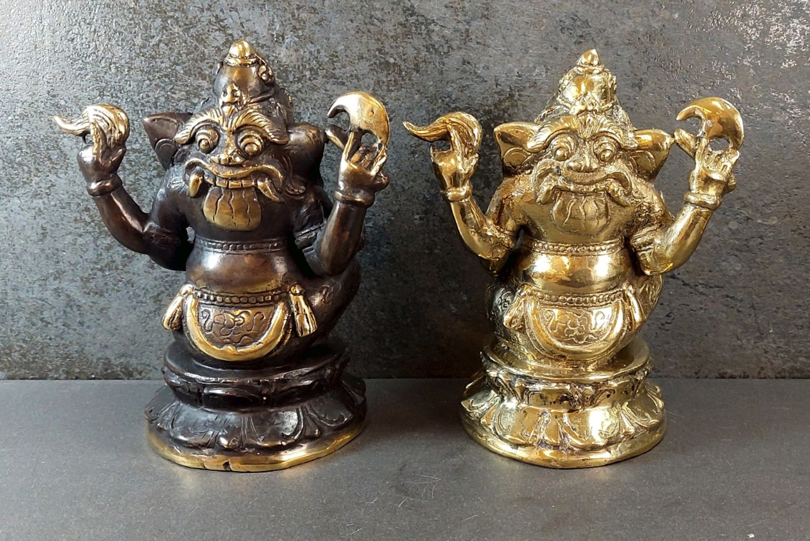 Ganesha  i Putsad Mässing   - 17cm - 2