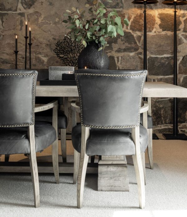 Maggie karmstol i svart skinn - Artwood - 3