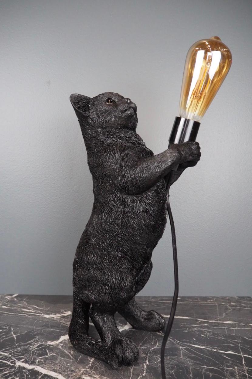 Lampa - Stående katt - 3