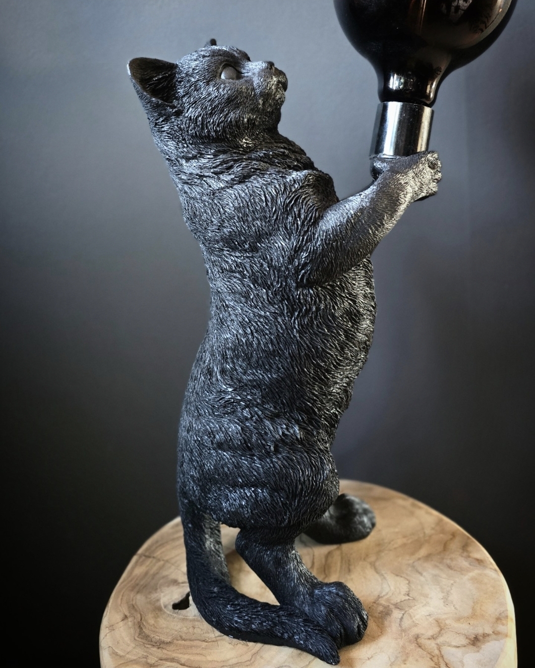 Lampa - Stående katt - 2