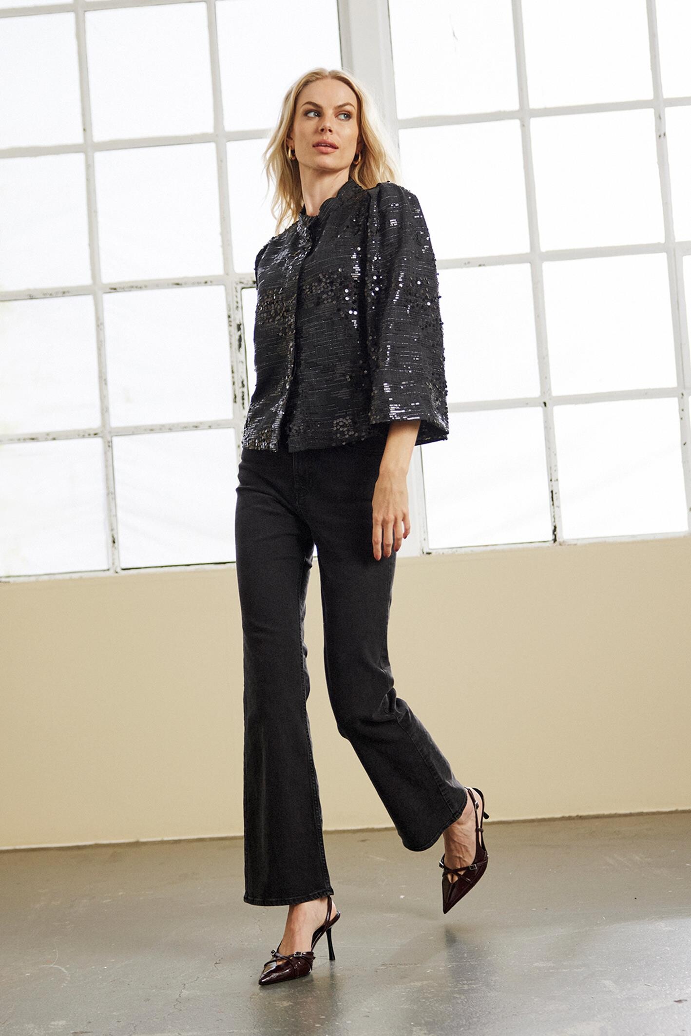  In Front - Lark Jacket Black - 5
