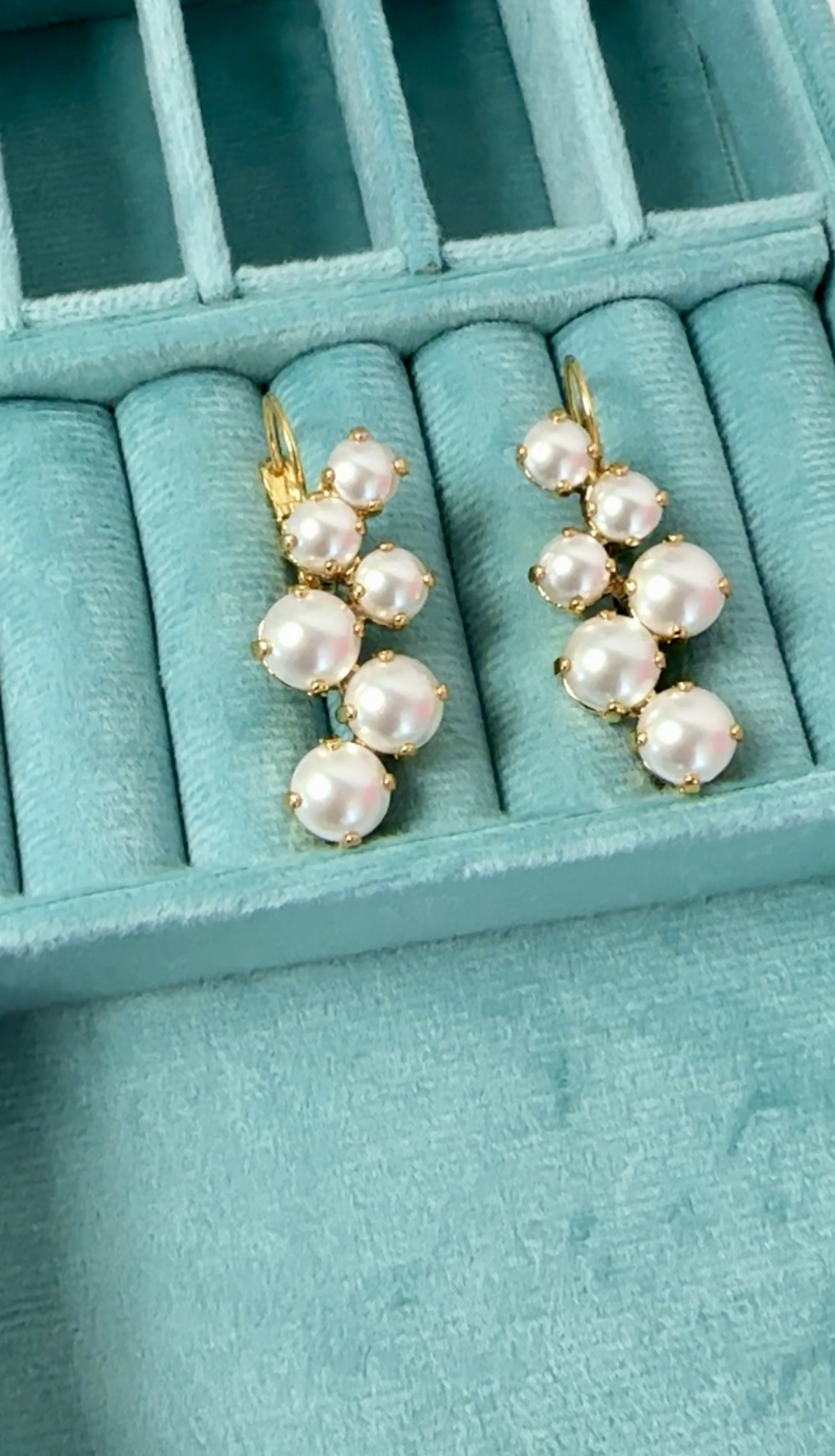 Earrings Vera White Pearl Gold
