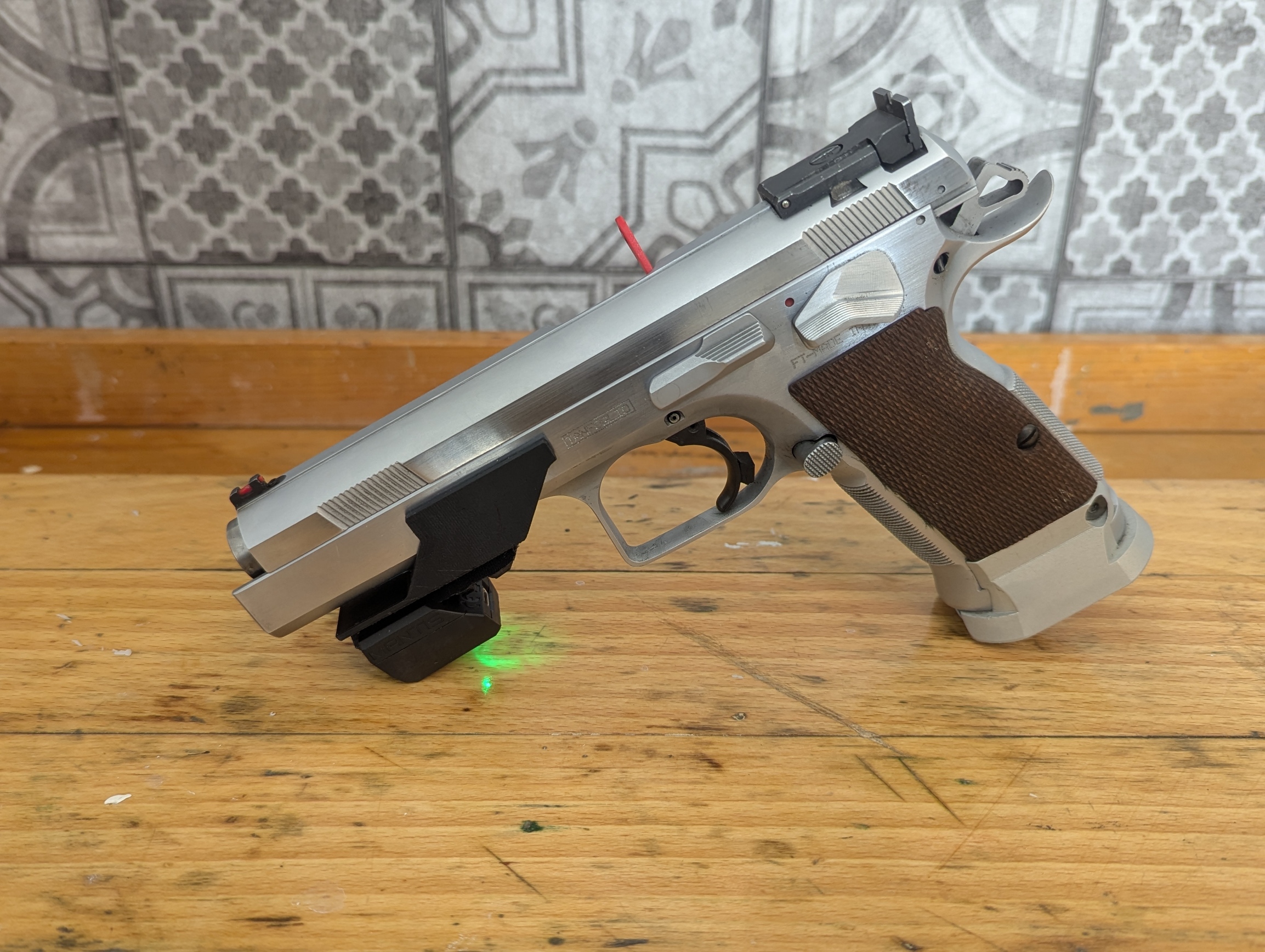 Tanfoglio Limited Custom HC - picatinny rail - 5