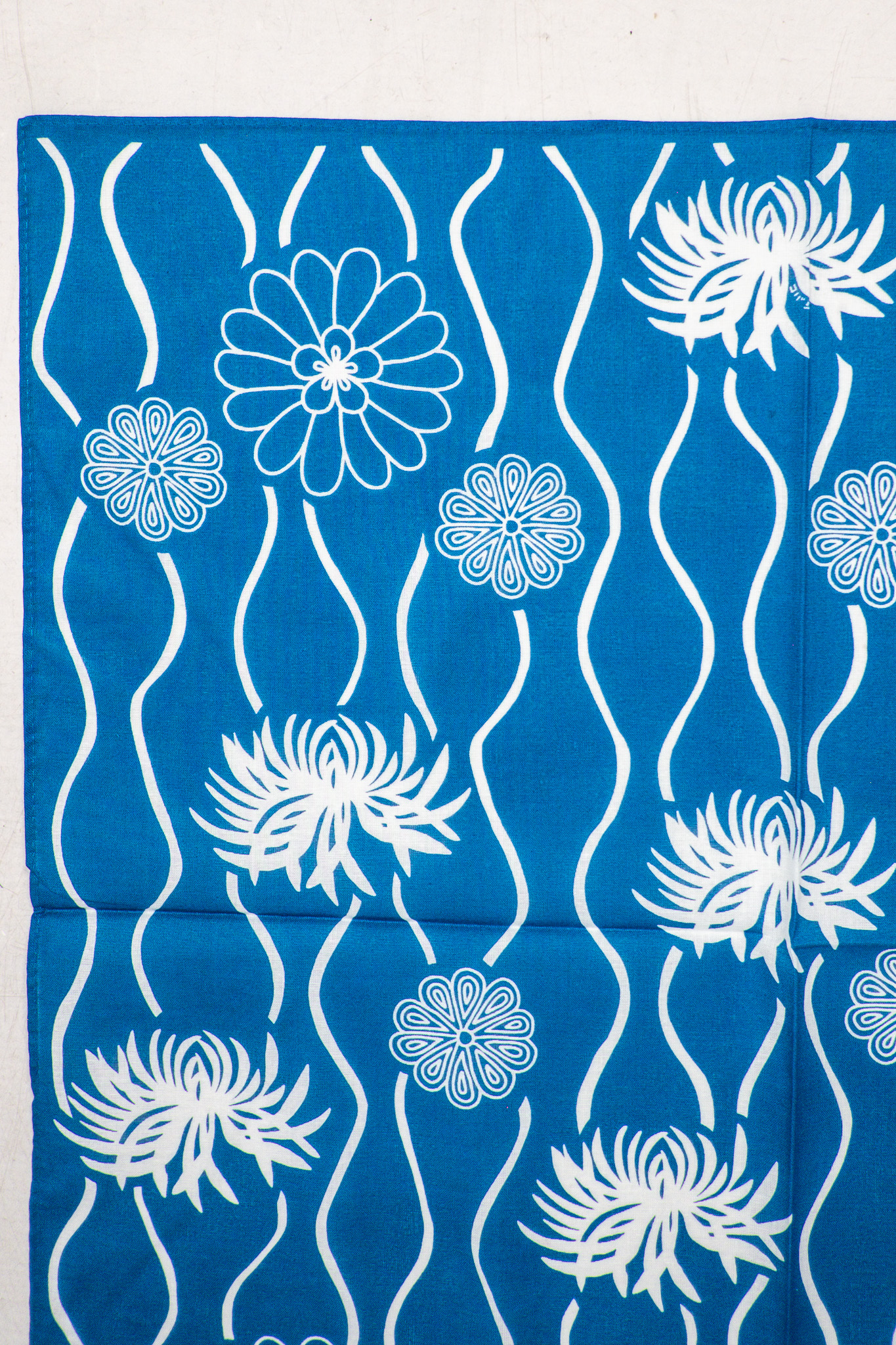 Kobashi Studio - Kikumon Bandana Japanese Light Blue - 3