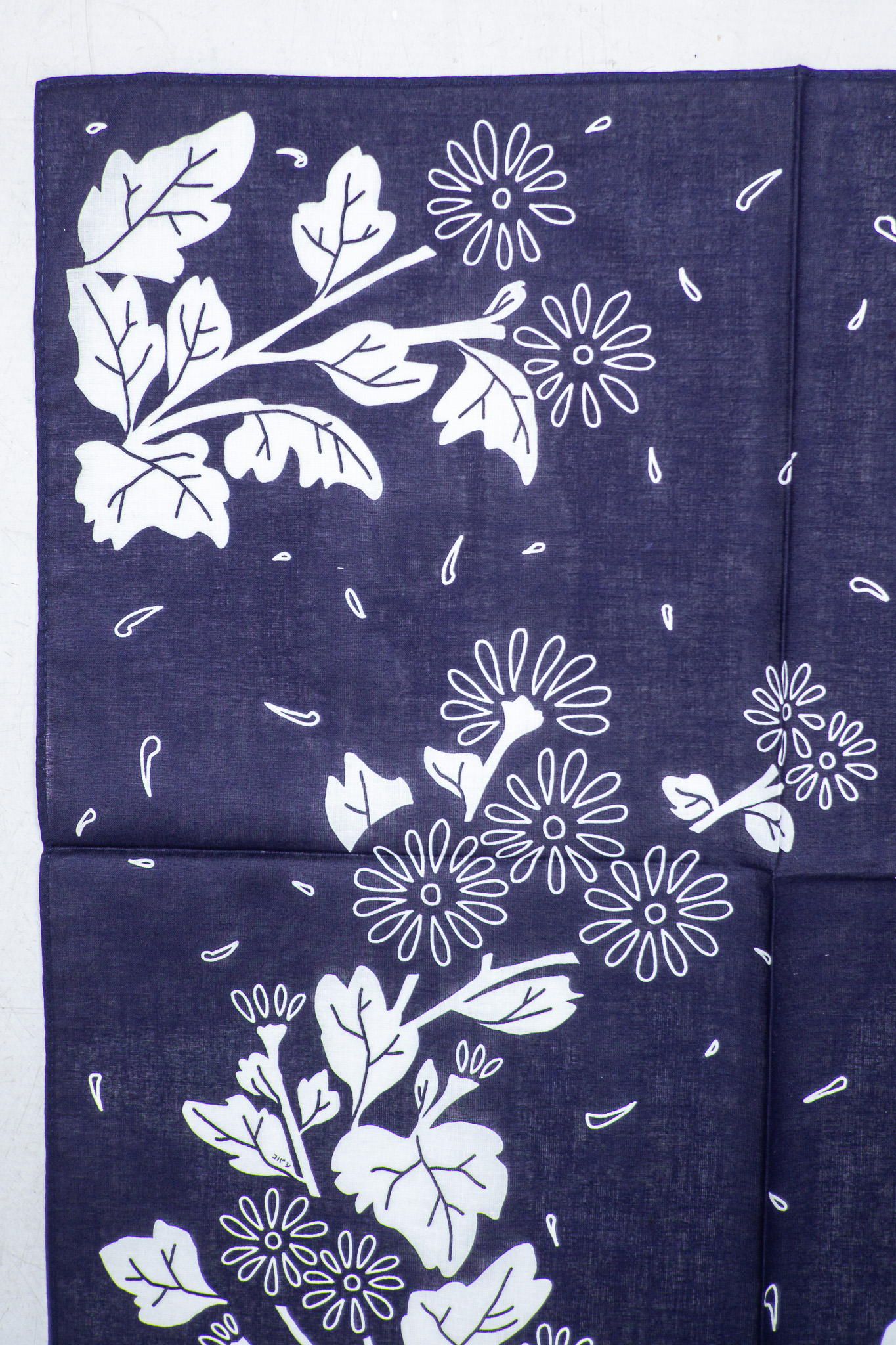 Kobashi Studio - Kikumon Bandana Japanese Navy - 3
