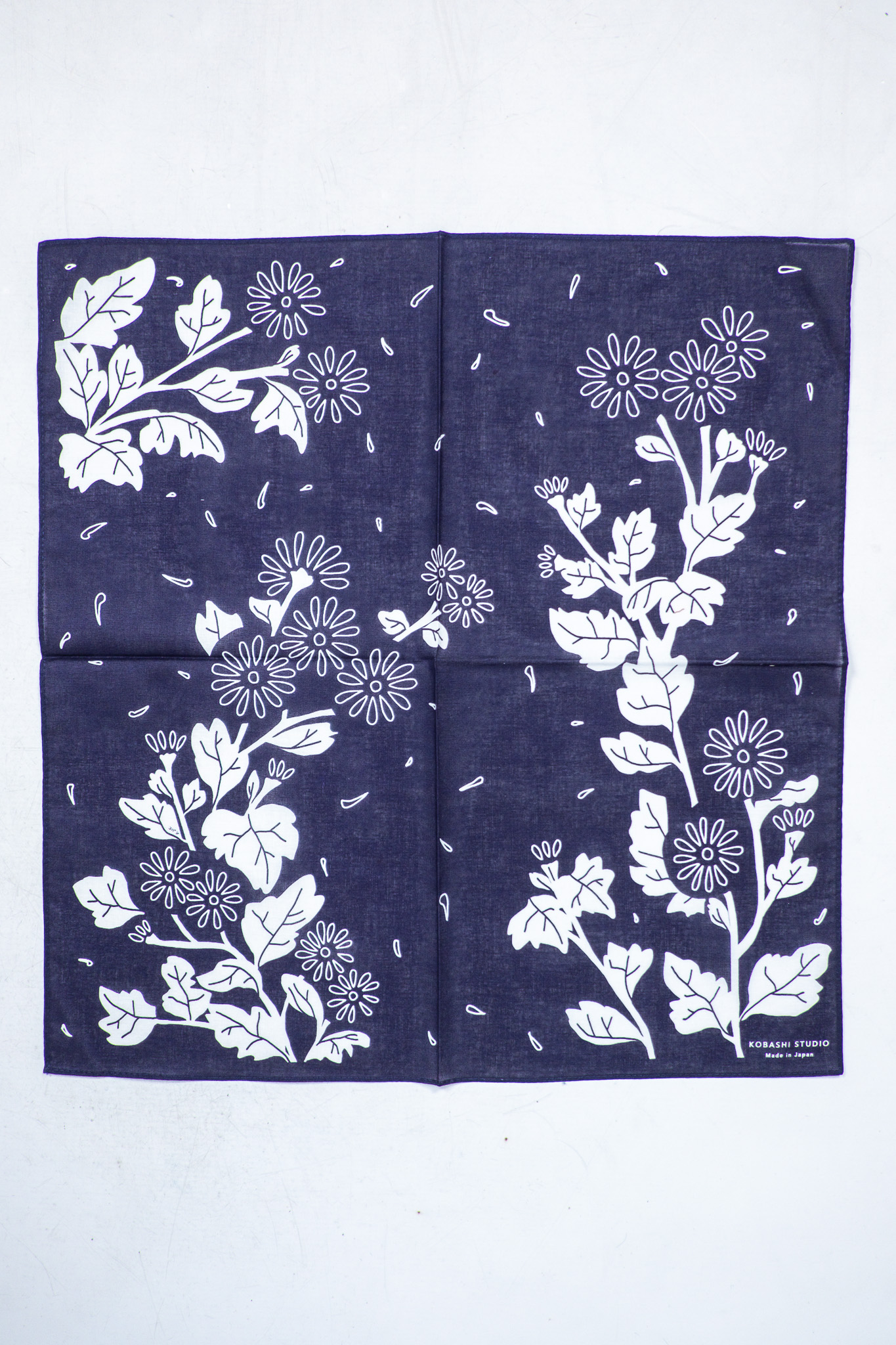 Kobashi Studio - Kikumon Bandana Japanese Navy - 2