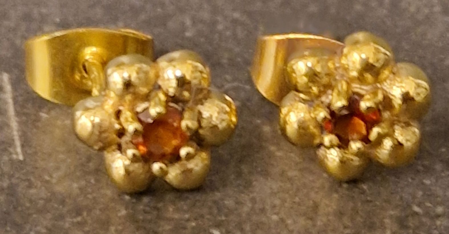 Stift Örhängen i Guld Vermeil med Stenar - Blomma - 6
