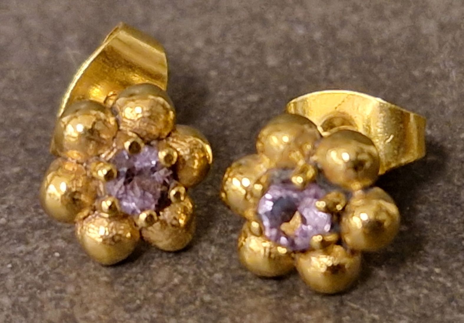 Stift Örhängen i Guld Vermeil med Stenar - Blomma - 15