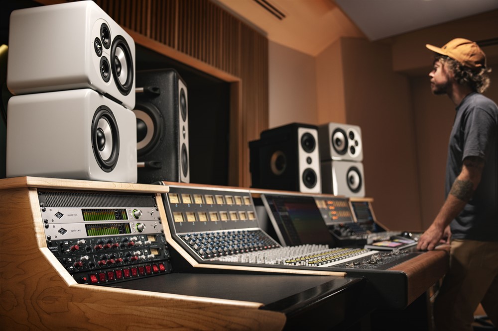 Universal Audio Apollo x16 Gen 2 Ultimate - 5