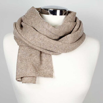 Beige Stickad  Halsduk av Jakull