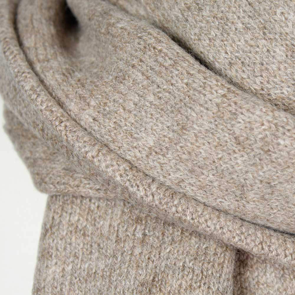 Beige Stickad  Halsduk av Jakull - 2