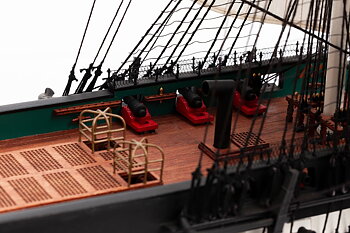 USS Constitution (1:100), träbyggsats