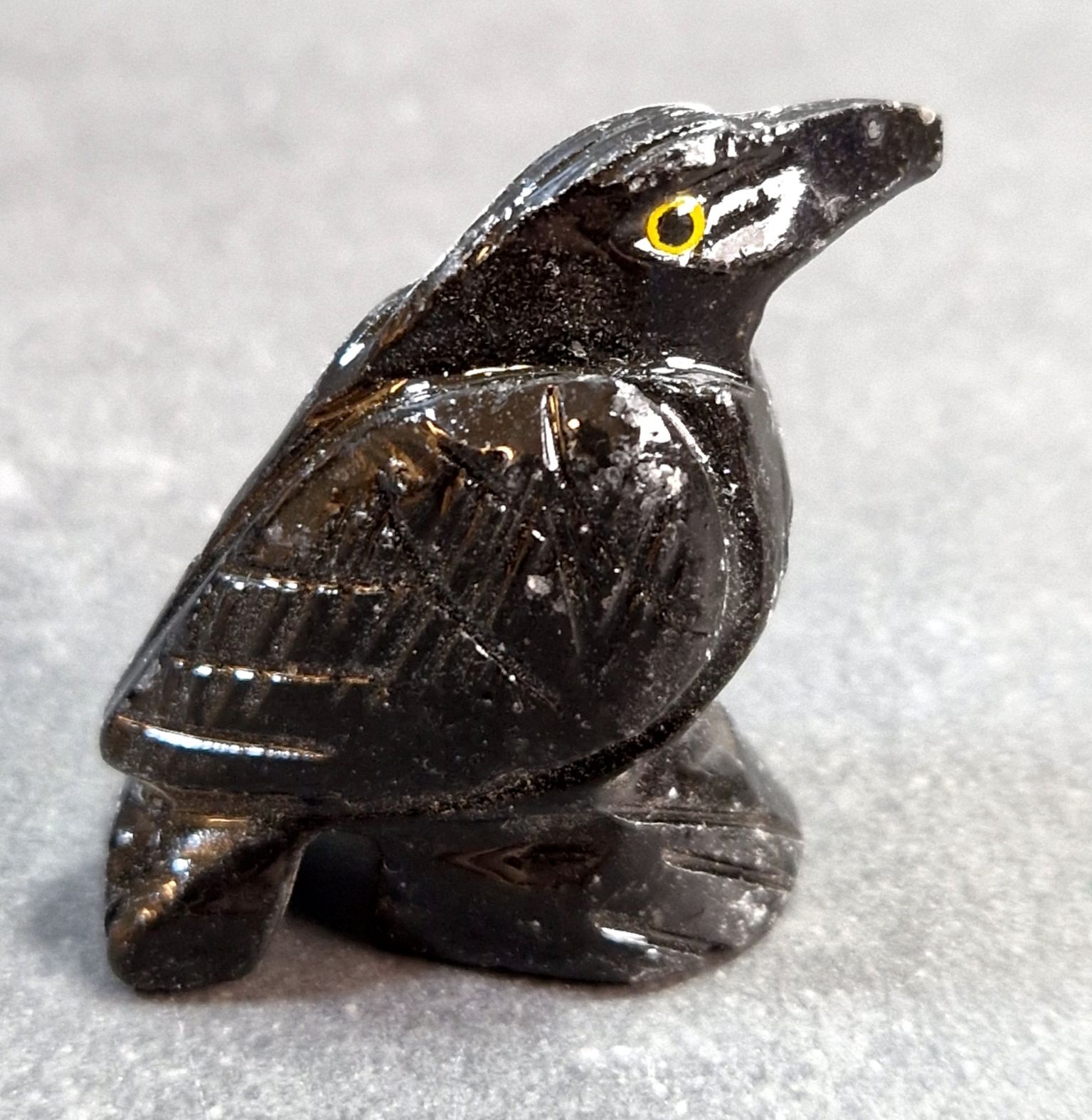 Kraftdjur:  Korp i Svart Onyx