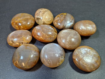 Pebbles "No Worry Stone" - Månsten AA+ kvalitet