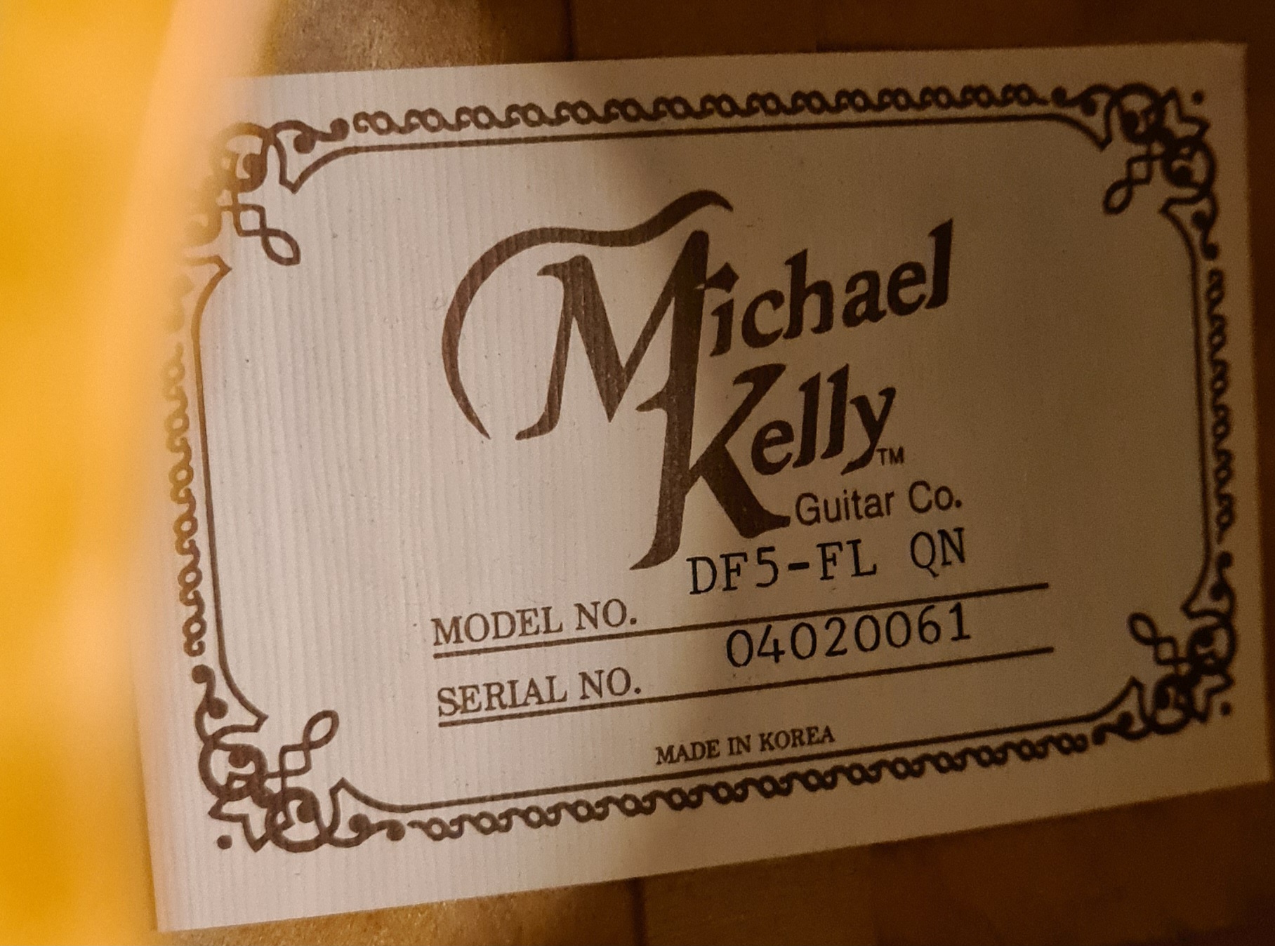 Michael Kelly DF5-FL QN - Akustisk femsträngad bandlös bas - 4