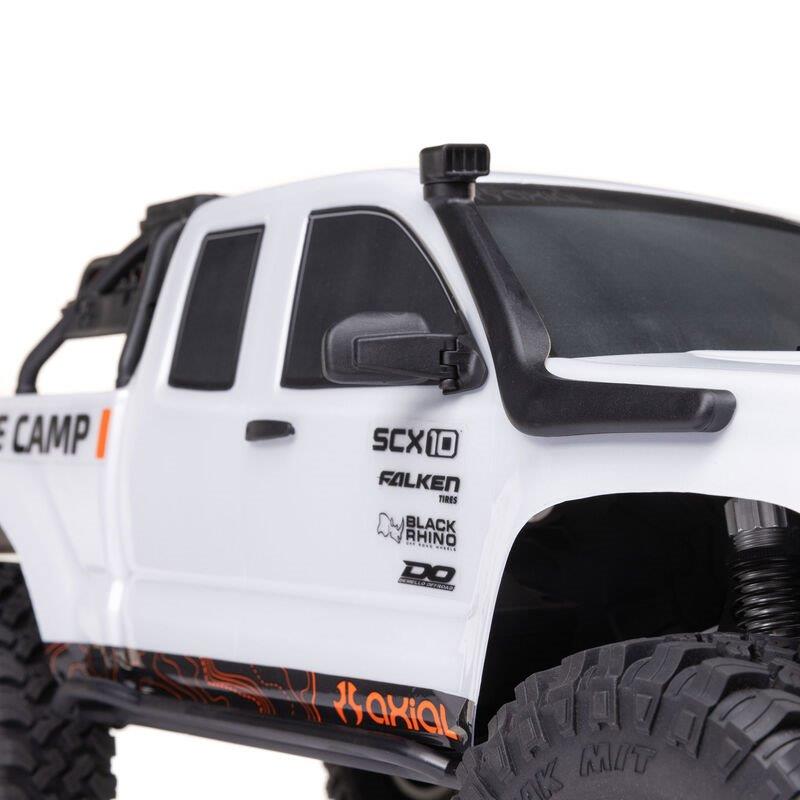 Axial 1/10 SCX10 III Base Camp 4X4 Rock Crawler Brushed RTR, White - 17