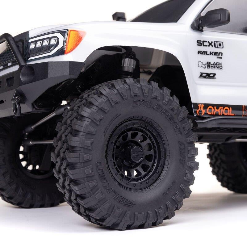 Axial 1/10 SCX10 III Base Camp 4X4 Rock Crawler Brushed RTR, White - 14