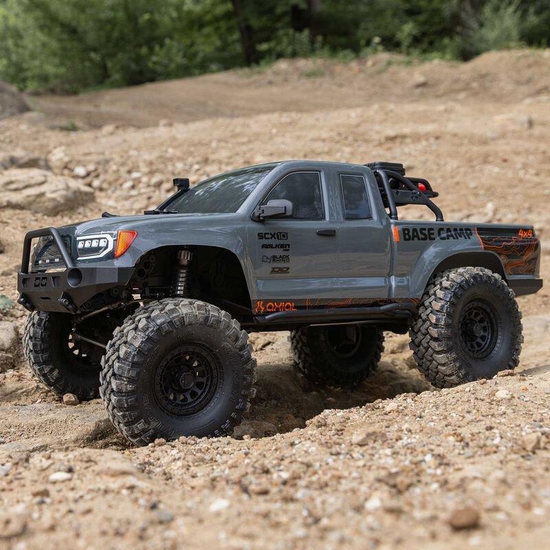 Axial 1/10 SCX10 III Base Camp 4X4 Rock Crawler Brushed RTR, Gray - 8