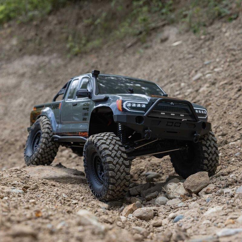 Axial 1/10 SCX10 III Base Camp 4X4 Rock Crawler Brushed RTR, Gray - 6