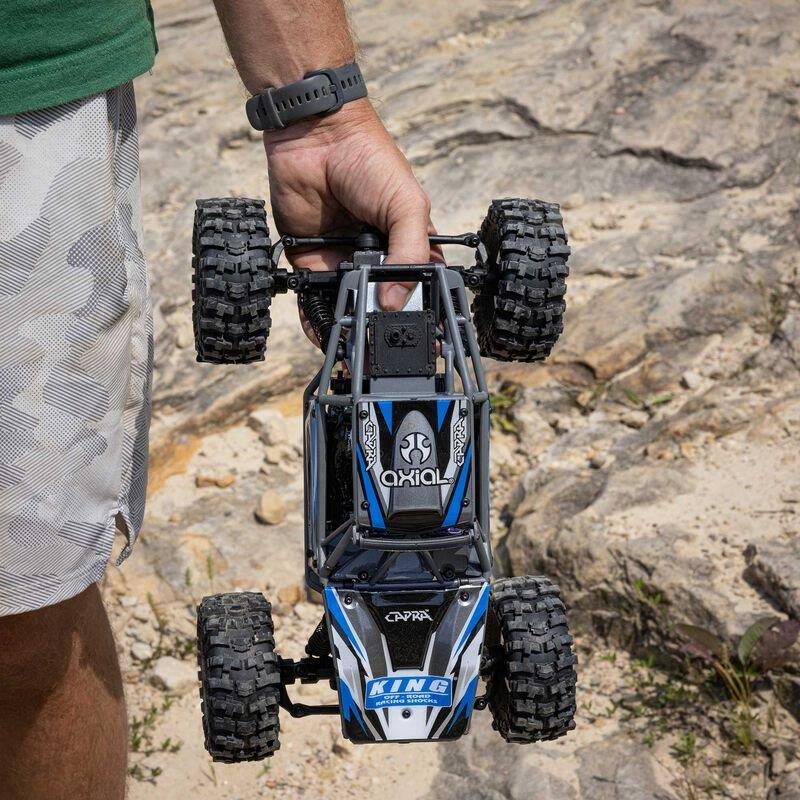 Axial 1/18 UTB18 Capra 4WS 4WD Trail Buggy RTR with Battery & Charger, Blue - 10