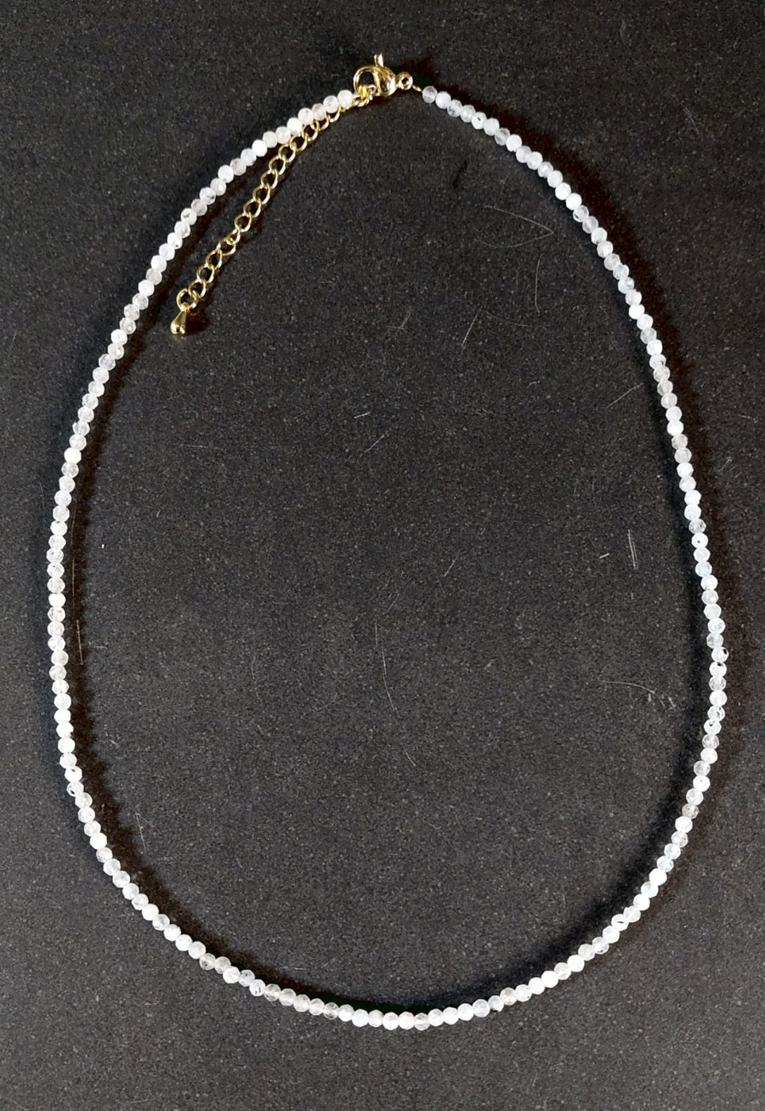 Halsband med fasetterade pärlor - Månsten - 4