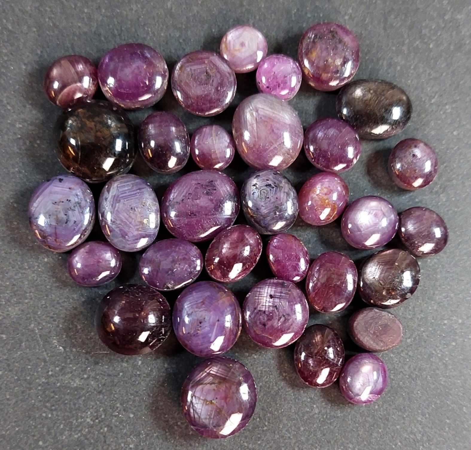 Röd Stjärn Rubin - Cabochon - AA+ Kvaltiet - 3