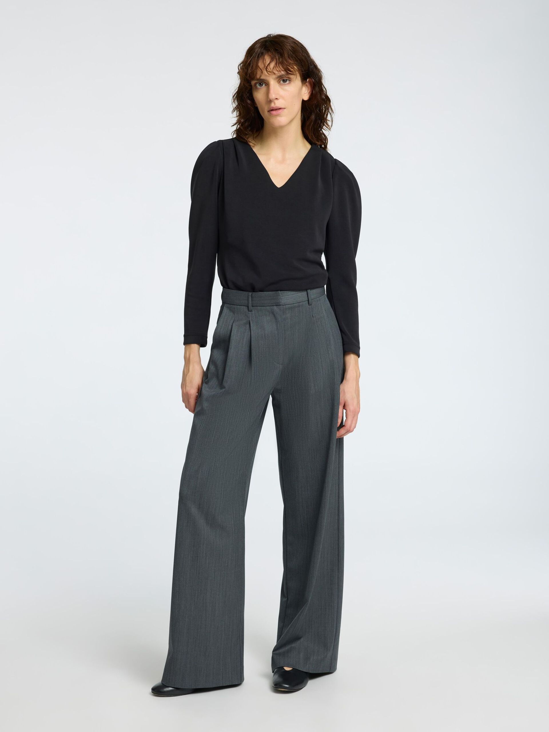 Selected Femme Drape V-neck Top - 2